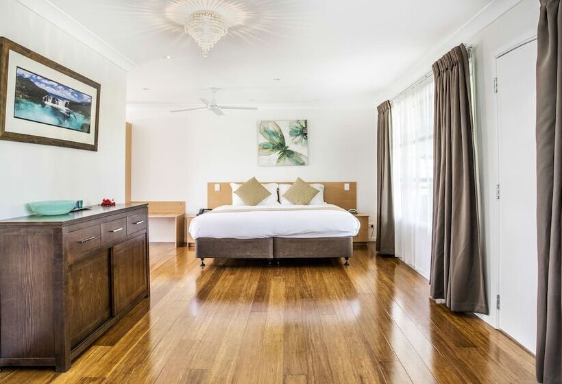 سوییت اجرایی, Paradise Hotel & Resort