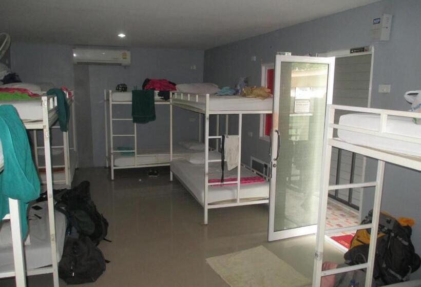 מיטה בחדר משותף, Blanco Beach Bar Hostel