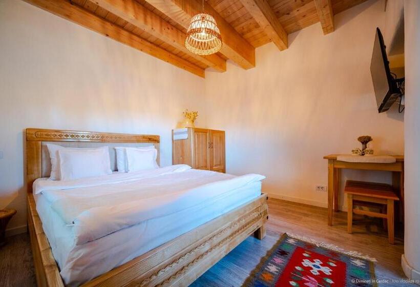 Quarto Superior, Dimineți în Cerdac