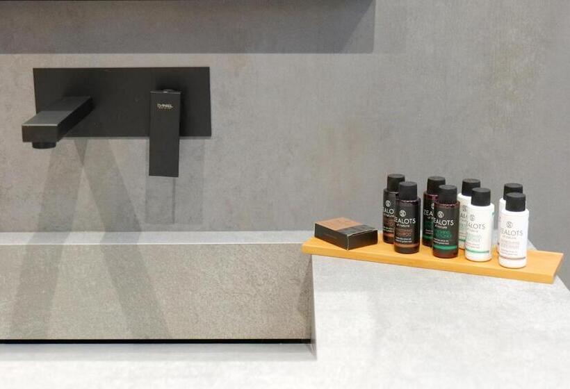 غرفة ديلوكس مطلّة علي البحر, Yacht Premium