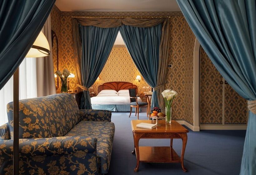 Люкс, Grand Hotel Astoria