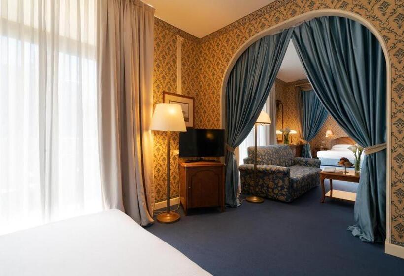 Люкс, Grand Hotel Astoria