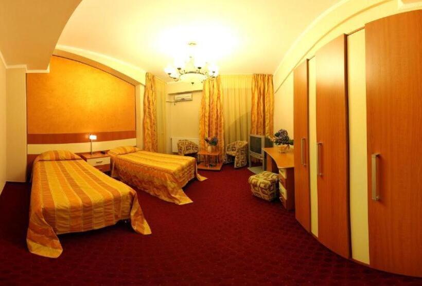 スタンダードルーム, Andre´s