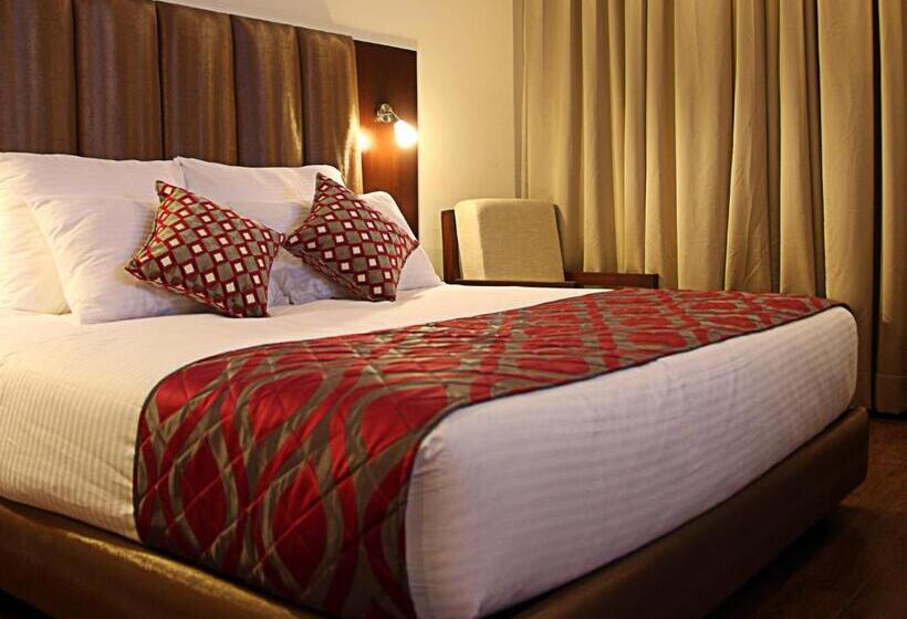 带阳台的豪华间, Cama