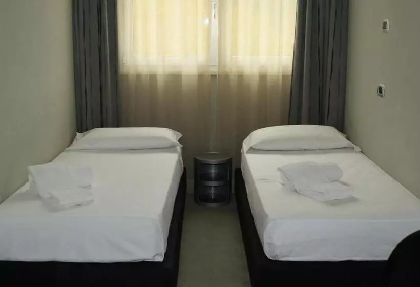 スタンダード４人部屋, Terme Di Venturina