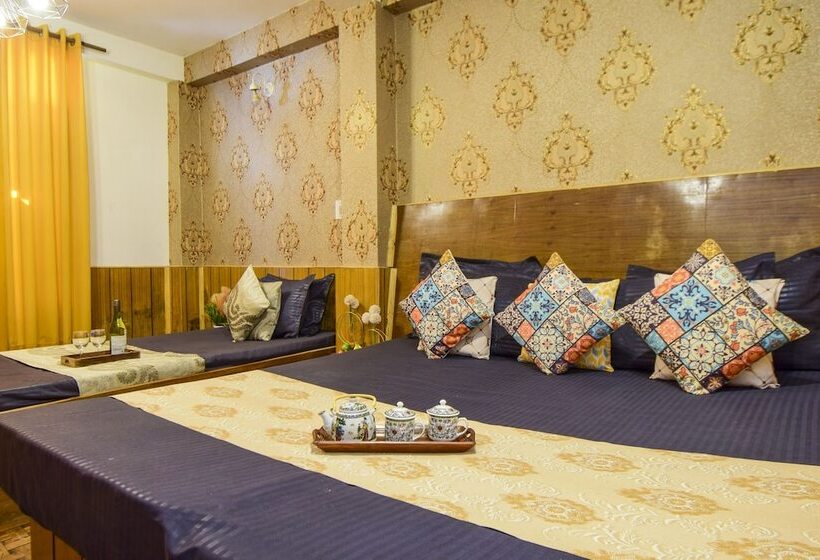 غرفة عائلية, Hamta Manali !! Free Pickup From Volvo Bus Stand !!