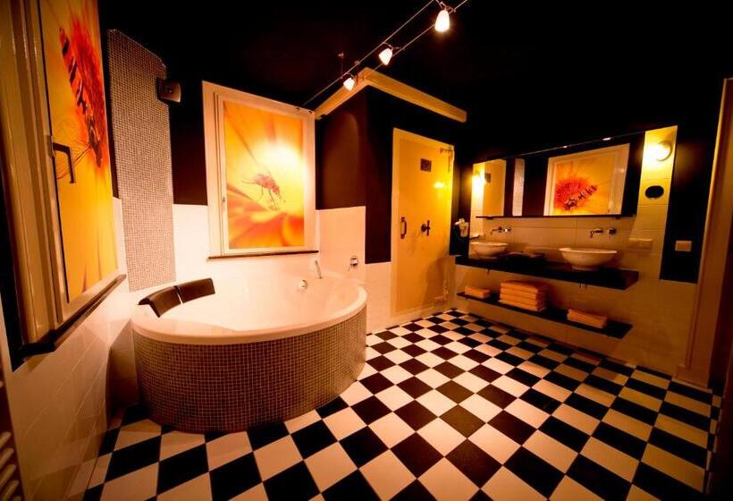 테라스 주니어 스위트, Restaurant De Leygraaf