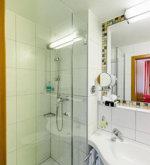 חדר סטנדרט, Römer