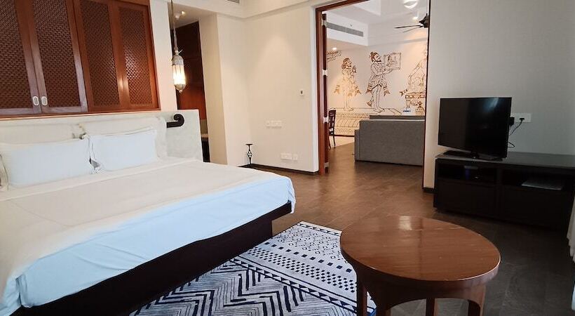 デラックススイート, Taj Bekal Resort & Spa, Kerala