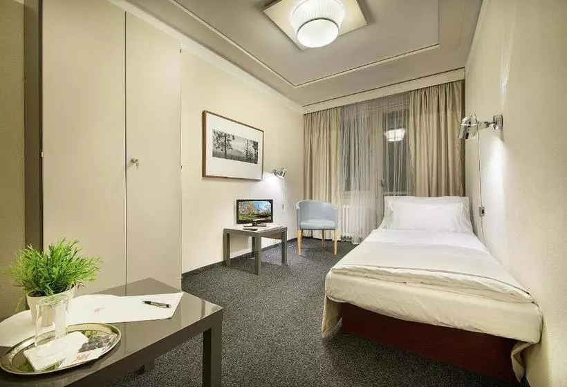 スタンダードシングルルーム, Retro Hotel Kladno