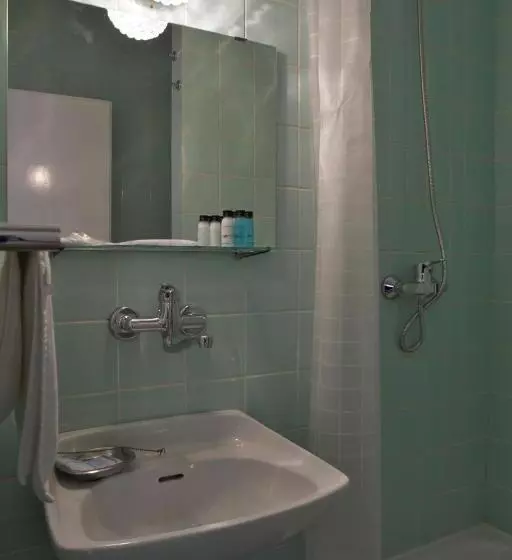 エコノミールーム, Retro Hotel Kladno