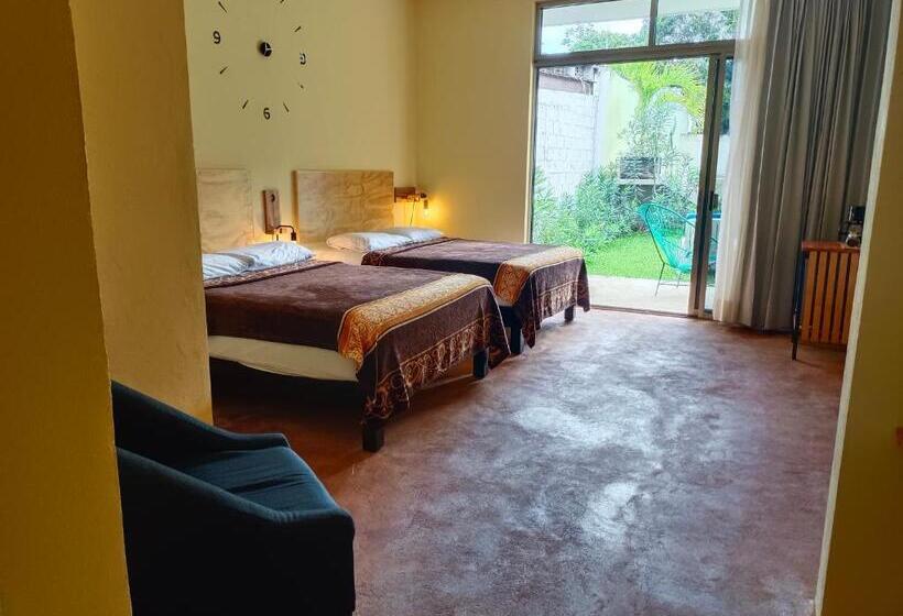 プールビュースタンダードルーム, El Turix Bacalar