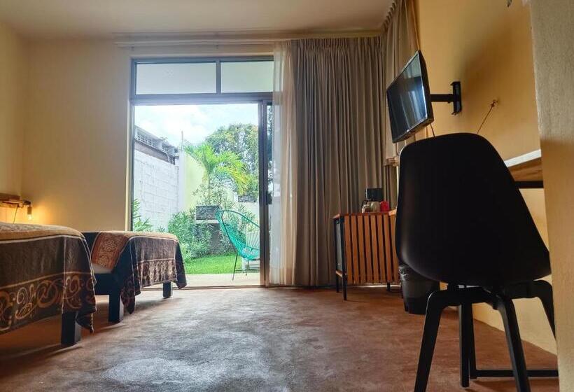 プールビュースタンダードルーム, El Turix Bacalar