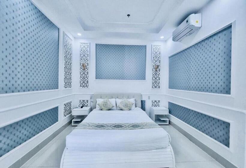 اتاق استاندارد, Linh Phuong 6