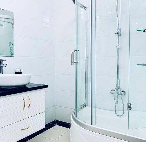 اتاق استاندارد, Linh Phuong 6