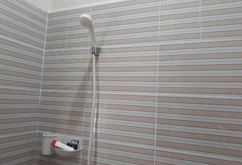 スタンダードルーム, Oyo 91162 Homestay Ansyariah Syariah