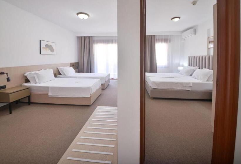 آپارتمان 2 خوابه, Magnolia Place