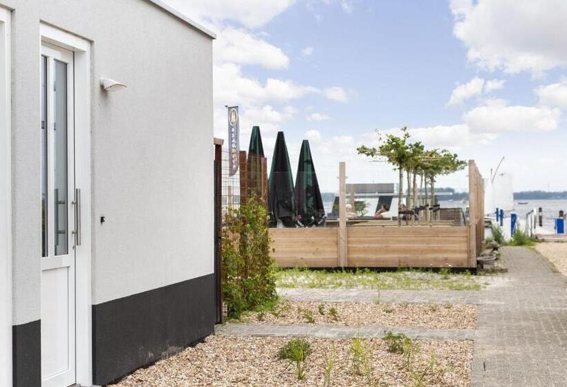 דירת 4 חדרים, Vakantie Appartement   Sneekermeer