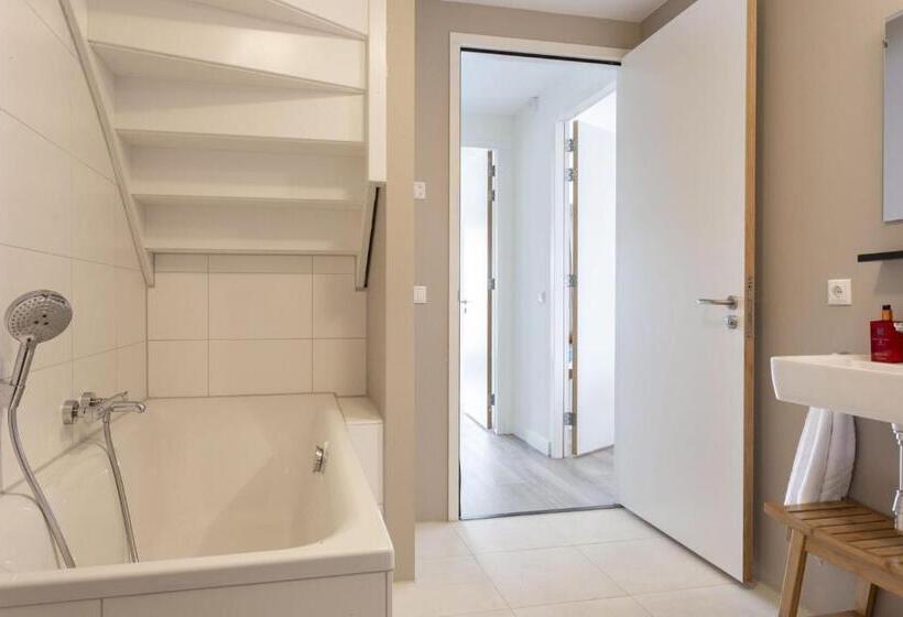 דירת 4 חדרים, Vakantie Appartement   Sneekermeer