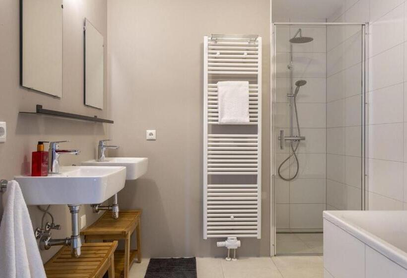 דירת 4 חדרים, Vakantie Appartement   Sneekermeer