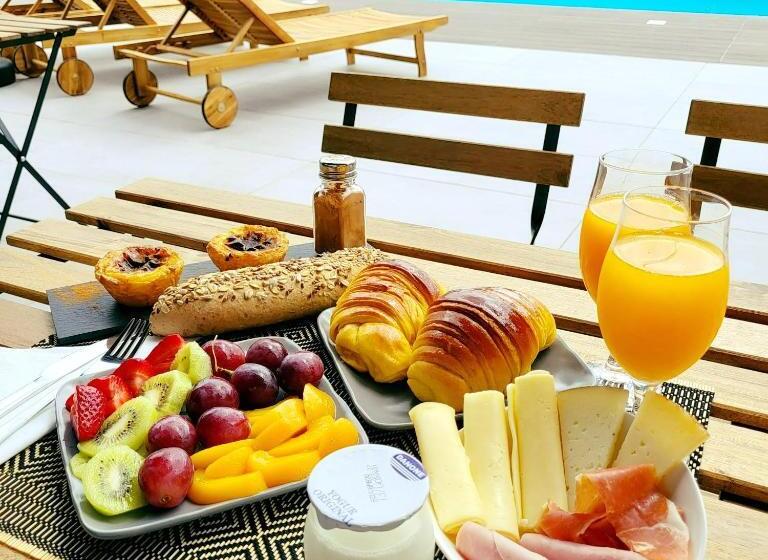 スイート, Casa Vieira Lobo