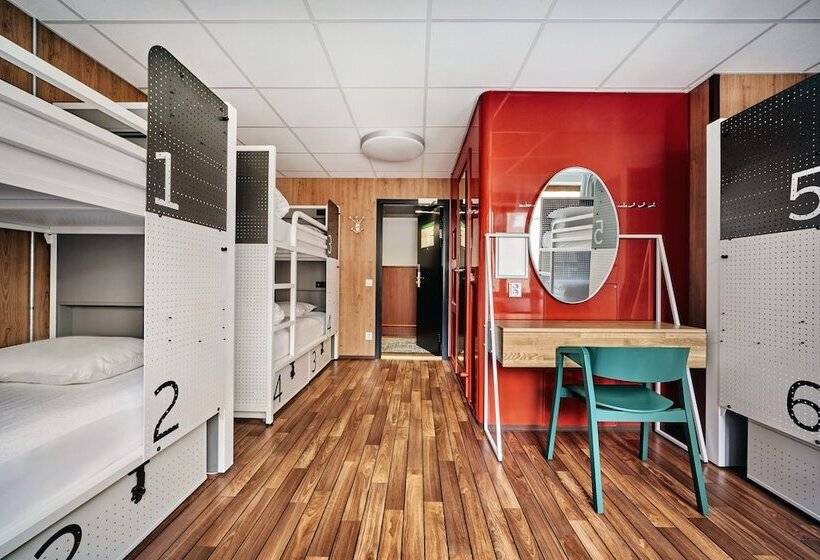 スタンダードルーム, Generator Stockholm