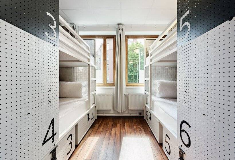 ルームシェアのワンベッド, Generator Stockholm