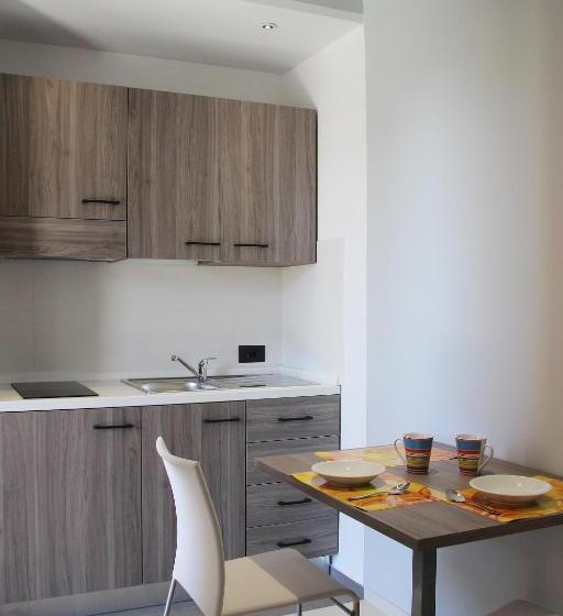 连接 1 卧室公寓, Casa Vacanze Fardella Centrale