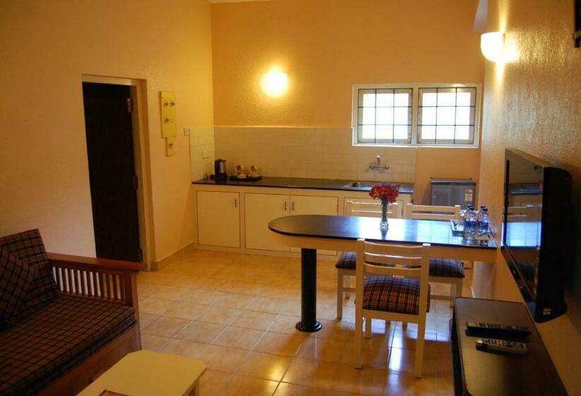 キャビン, Green Pastures   A Hill Country Resort