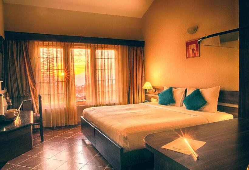اتاق لوکس, Green Pastures   A Hill Country Resort