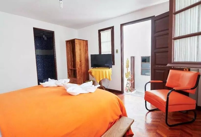 اتاق استاندارد, Casarte Takubamba B&b