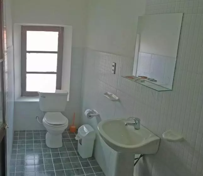 اتاق استاندارد سه نفره, Casarte Takubamba B&b