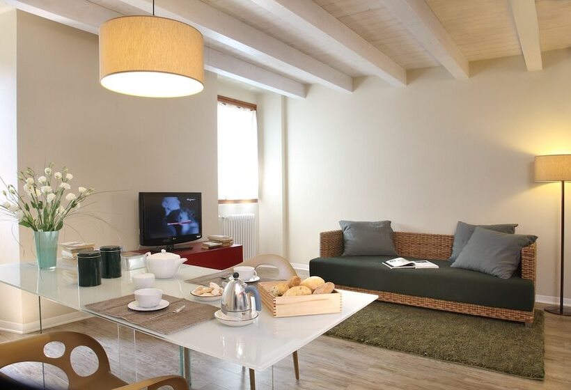 带2个卧室的公寓, Corte San Luca Apartments