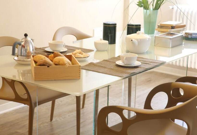 带2个卧室的公寓, Corte San Luca Apartments