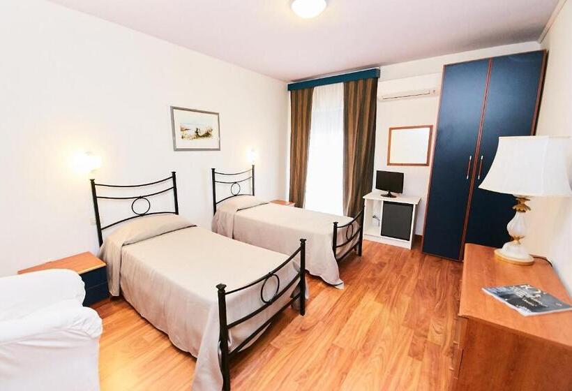 חדר משפחתי צדדי נוף לים, Enterprise