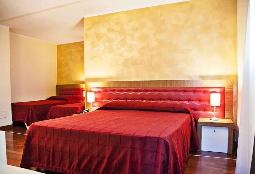 Habitació Quàdruple Estàndard, Ghalà