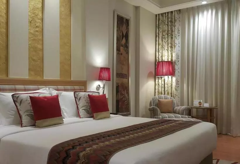デラックスルーム, Radisson Noida
