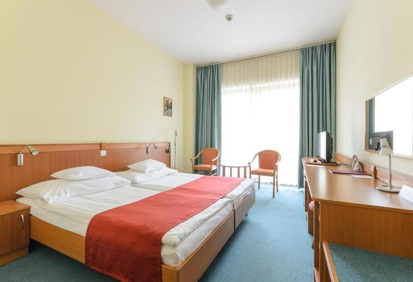 غرفة قياسية مزوَّدة بشُرفة, Hunguest Hotel Aqua Sol