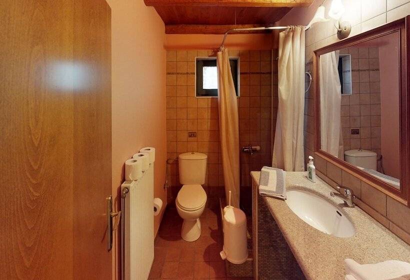 דירת שני חדרים, Nana Apartments