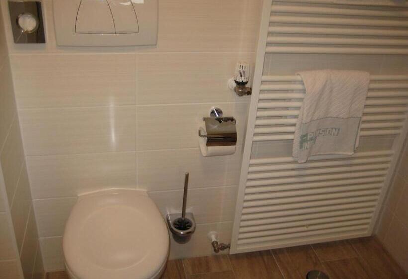 标准间, Zur Linde