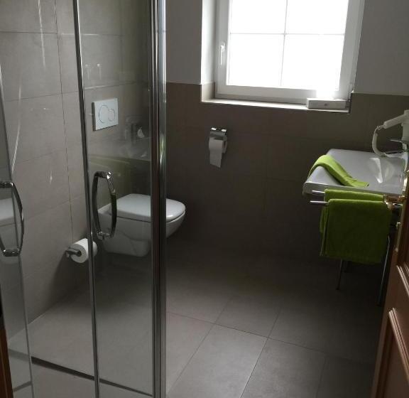 Comfort room with balcony, Zur Linde