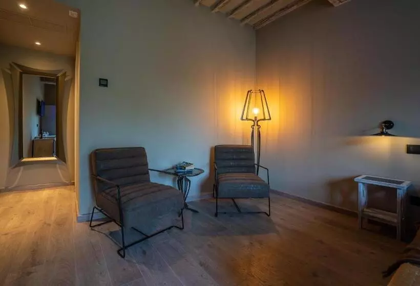 キングサイズベッドのデラックスルーム, Agriturismo Relais Campiglioni