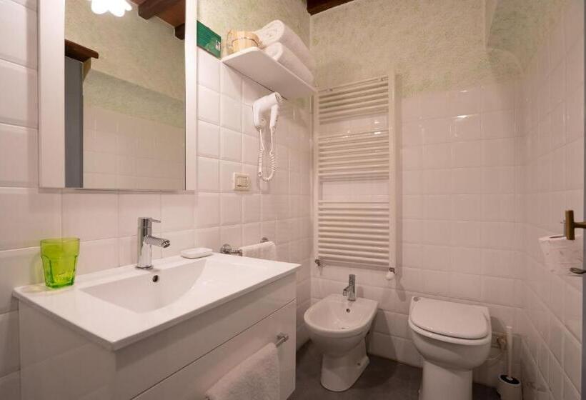 스탠다드 트리플 룸, Agriturismo Relais Campiglioni