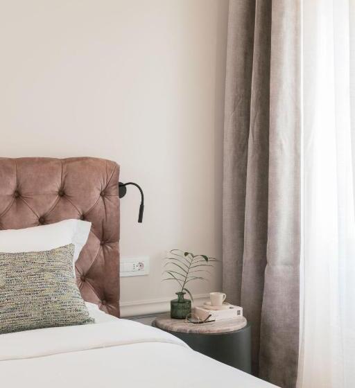اتاق استاندارد با تخت بزرگ, Castro Hotel Syros