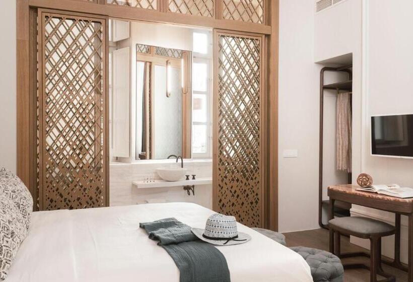 اتاق سوپریور با تخت بزرگ, Castro Hotel Syros