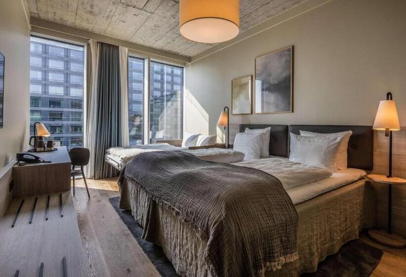 Номер Superior Кровать Кинг, Scandic Spectrum