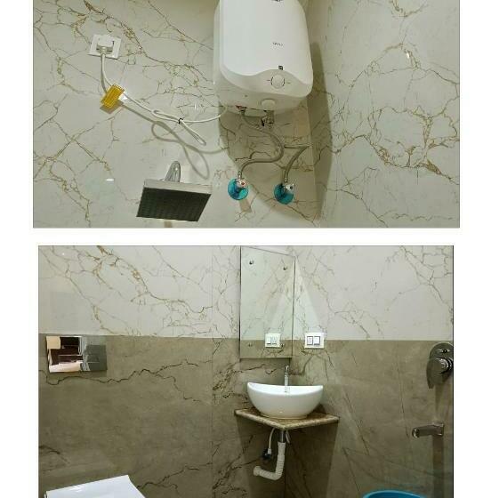 バルコニー付きデラックスルーム, R Inn Yercaud