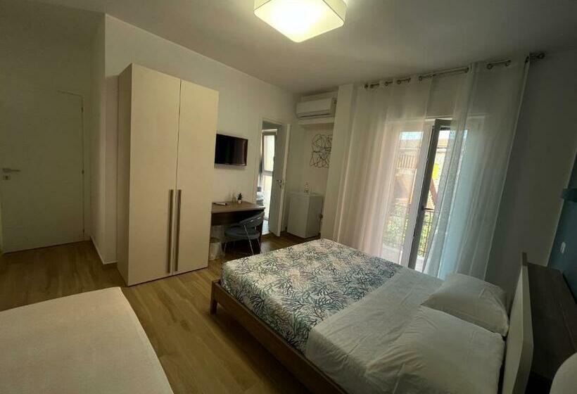 غرفة قياسية رباعية, Oltremare Rooms Agropoli