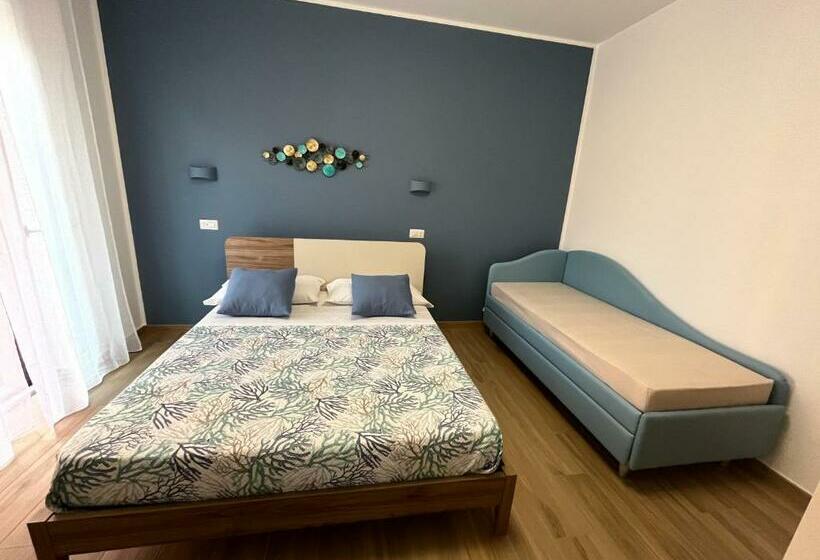 Quarto Quádruplo Estandar, Oltremare Rooms Agropoli