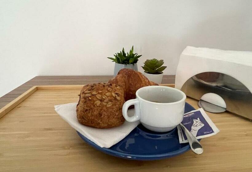 غرفة قياسية رباعية, Oltremare Rooms Agropoli